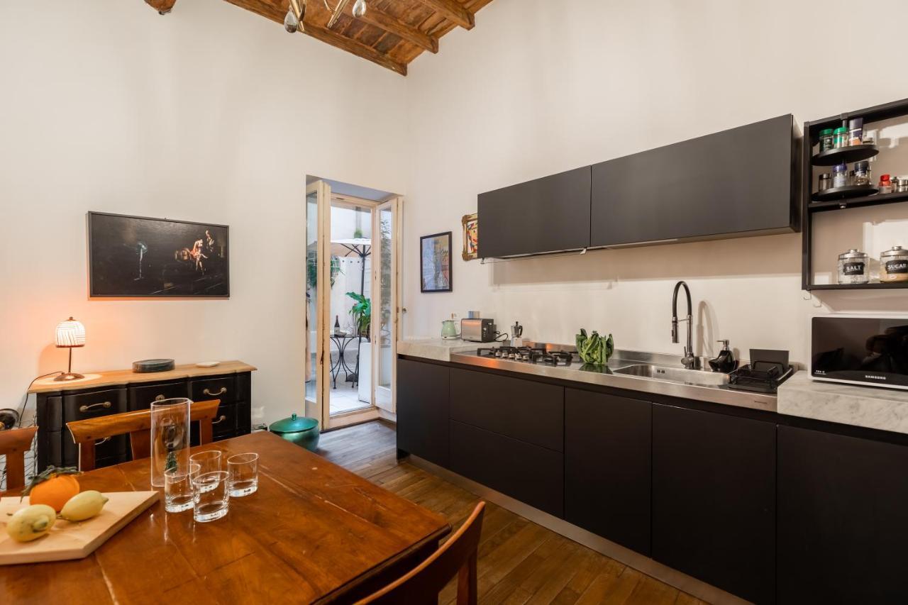 Chic And Style In Historical Via Giulia Apartment Rome Luaran gambar