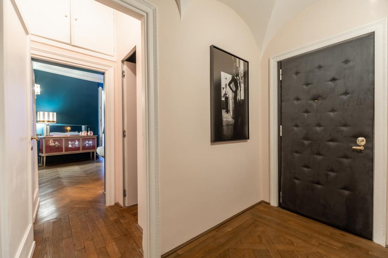 Chic And Style In Historical Via Giulia Apartment Rome Luaran gambar