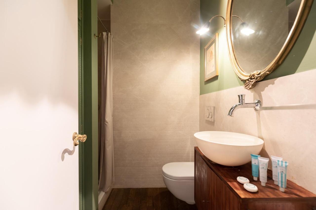 Chic And Style In Historical Via Giulia Apartment Rome Luaran gambar