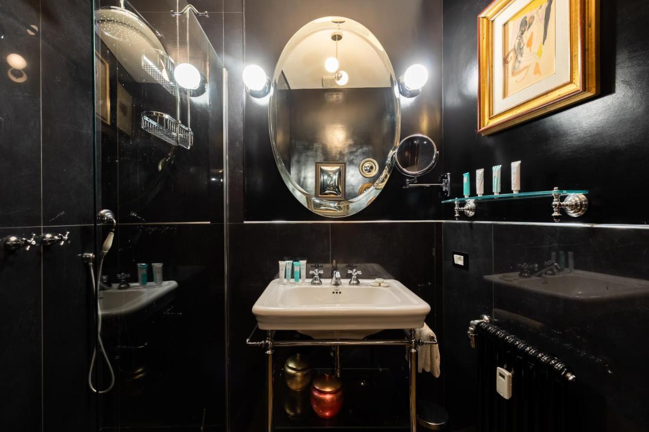 Chic And Style In Historical Via Giulia Apartment Rome Luaran gambar