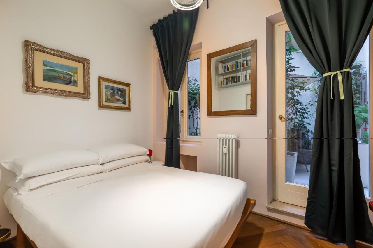 Chic And Style In Historical Via Giulia Apartment Rome Luaran gambar
